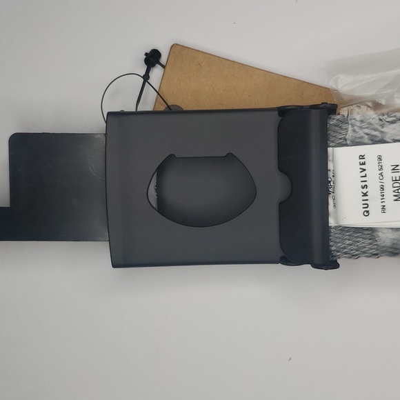 quiksilver strap, wine red/grey, reversible, bottle opener buckle, new. - Picture 7 of 9